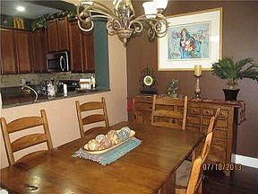4th image of 803 Featherstone Ln