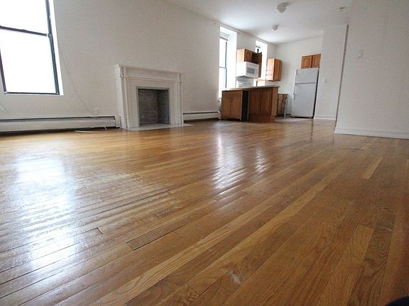2nd image of 72 W 87th St APT 3B