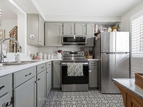 4th image of 6767 Thorold Stone Rd #97