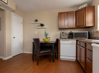 2901 Lakeheath Dr #3102L, Louisville, KY 40213