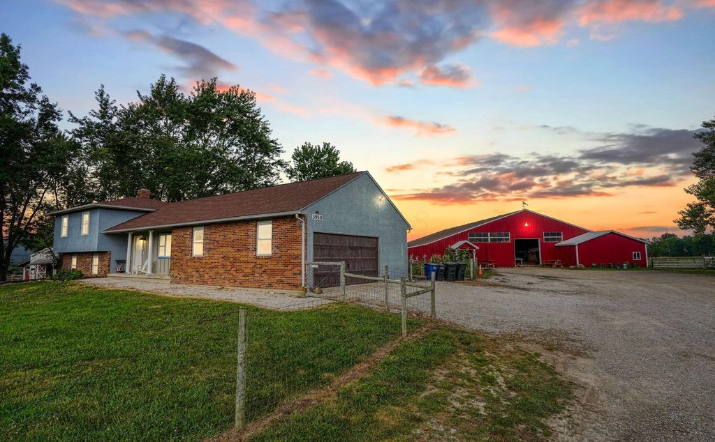 Real estate listing image