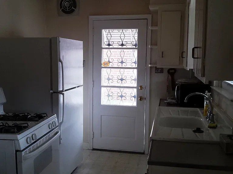 3002 Guilford St — Photo 4