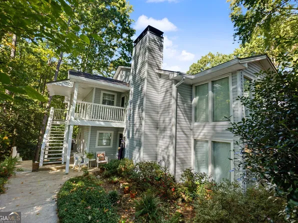 1640 Roanoke Pl SE, Marietta, GA 30067