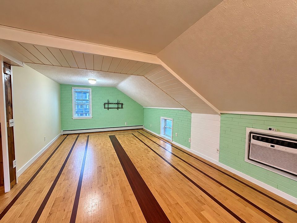 1st image of 45 Thompson St #2