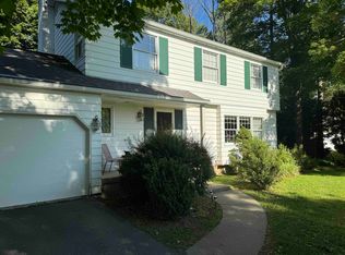 102 Brandywine Dr, Ithaca, NY 14850
