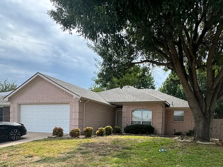 6800 W Lynn Creek Dr