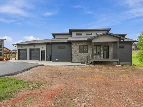 20703 Apple Springs Blvd, Sturgis, SD 57783