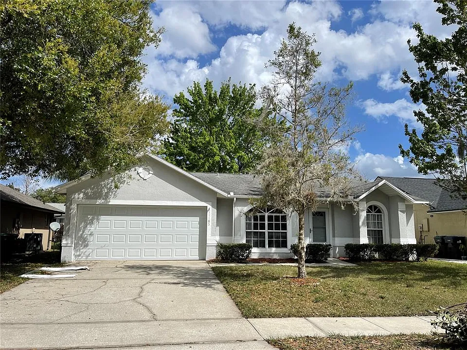 11185 Cypress Leaf Dr