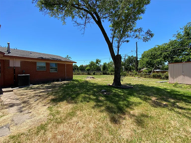 2813 Arcady Dr — Photo 20