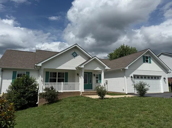 611 Imperial Dr, Sparta, TN 38583