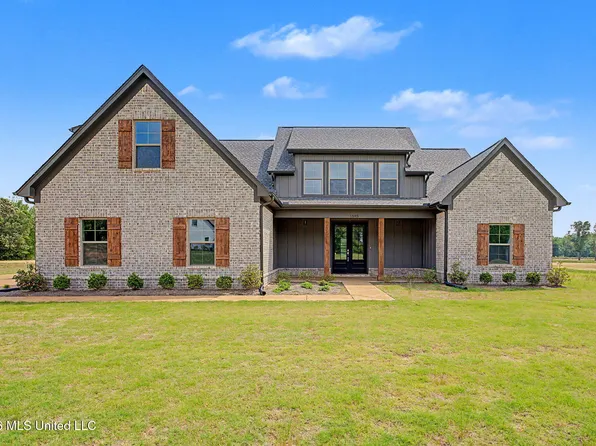 1593 Tributary Dr, Hernando, MS 38632