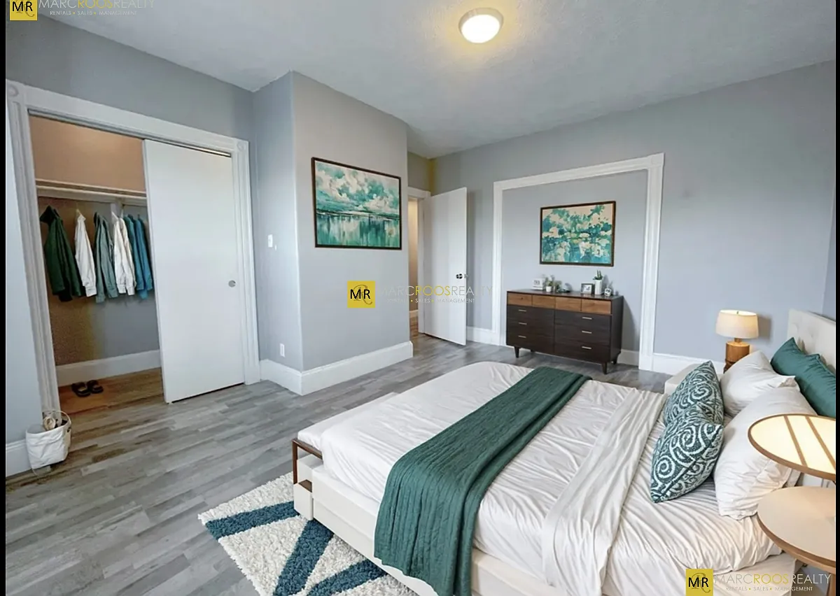 3 bed, 9999 sqft, $5,400 — Photo 3