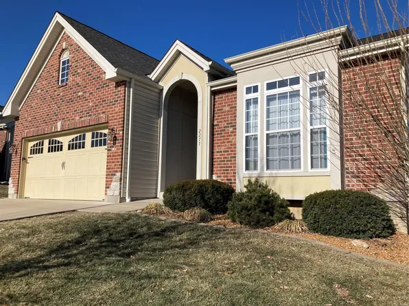 2277 Bellars Ln, Washington, MO 63090