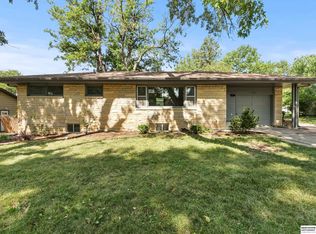 2001 Morningside Dr, Lincoln, NE 68506