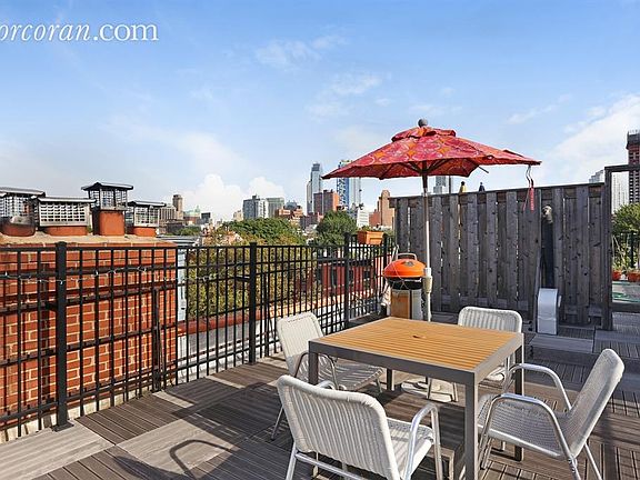 5th image of 256 Bergen St APT 4R