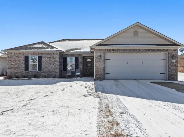 29 Peachtree Ln, Ward, AR 72176