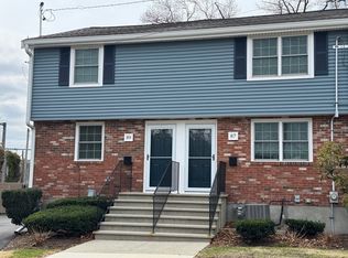 87 Lancaster Rd UNIT 87, Dedham, MA 02026