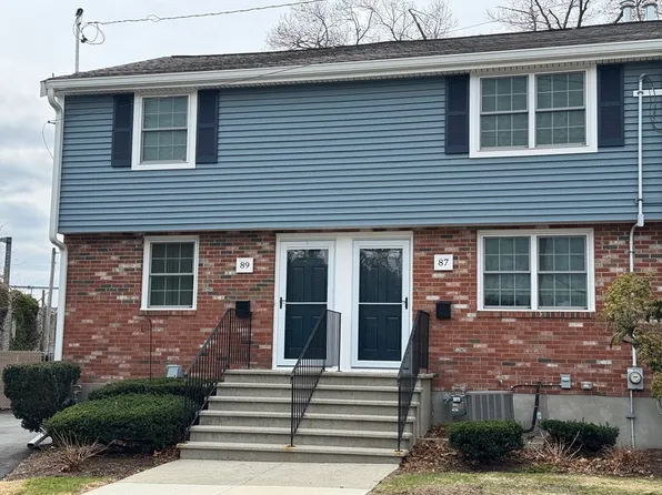 87 Lancaster Rd Unit 87, Dedham, MA 02026