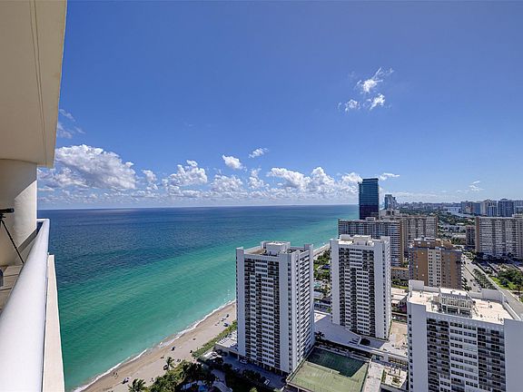 2nd image of 1850 S Ocean Drive #3305