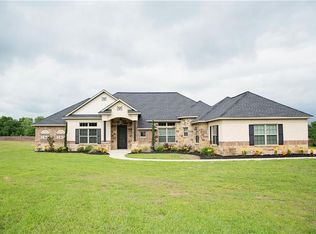 105 Cape Shore Dr, Kemp, TX 75143