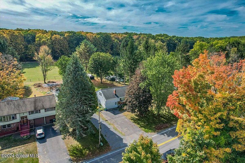 5th image of 6051 County Farm Road