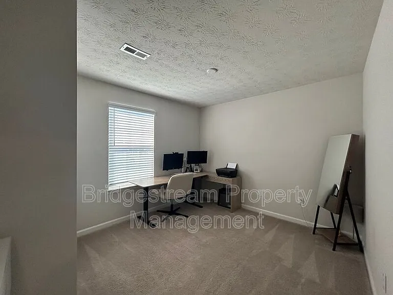 14 Cascade Dr — Photo 16