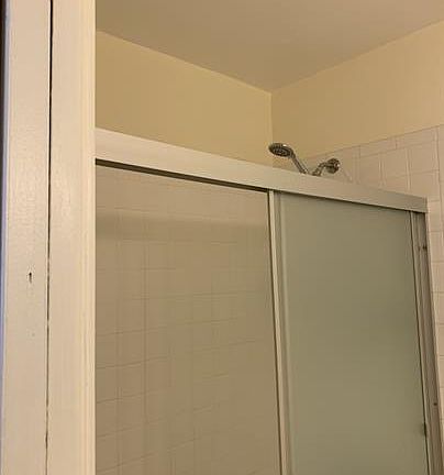 3rd image of 1600 S Kanner Hwy #Hwy`-apt 1