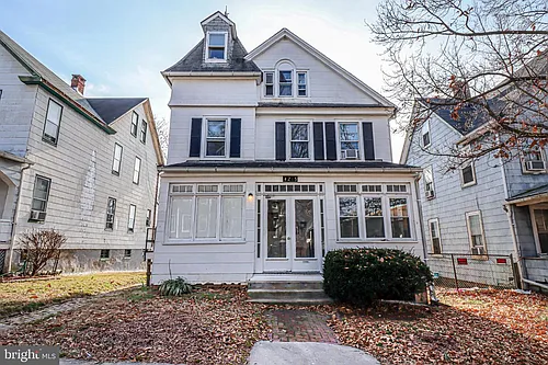 4215 Connecticut Ave Photo 1