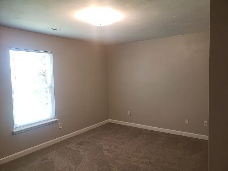 8129 Redmon Rd #B — Photo 15