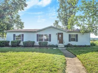 949 Adolph Rd, Union City, MI 49094