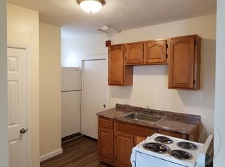 330 Pawtucket Ave APT 8, Pawtucket, RI 02860