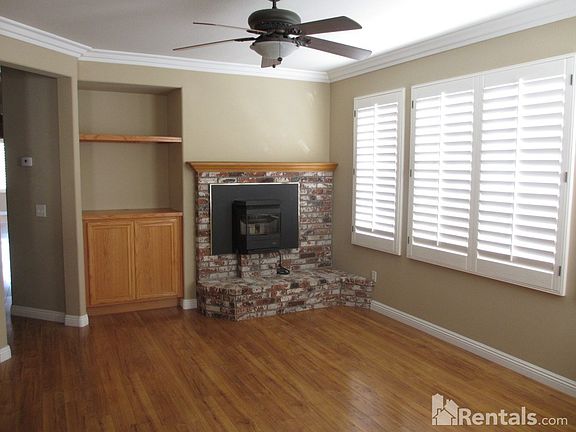 3rd image of 39918 Alpine Union St Unit C