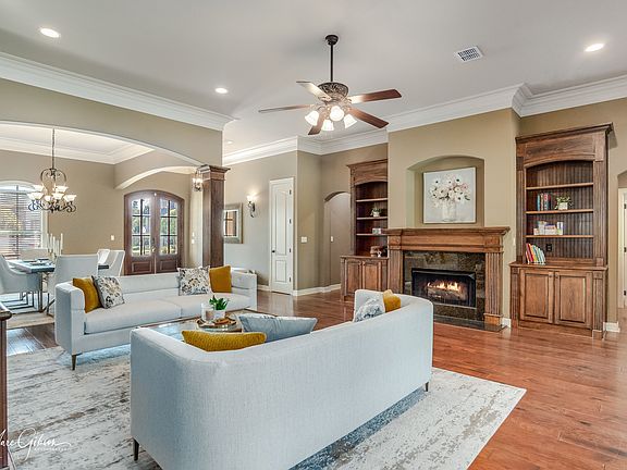 5th image of 1010 Toledano Cir