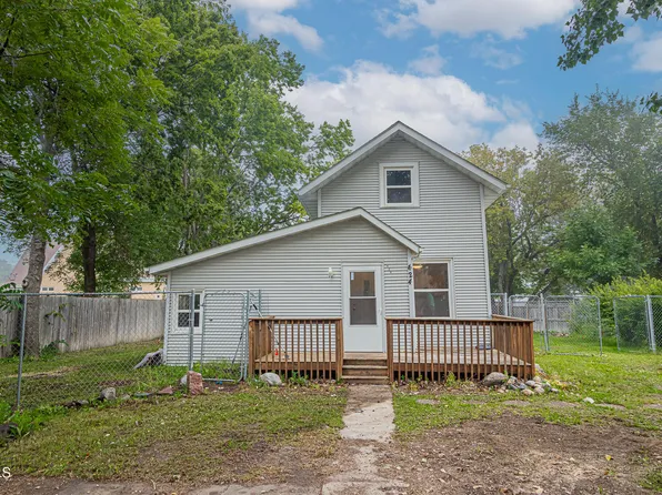 424 Gordon St E, Hendrum, MN 56550