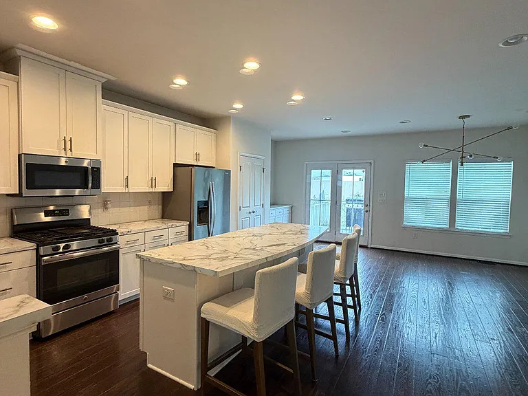 200 Iannelli Rd — Photo 15