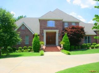 100 Tarkington Dr, Searcy, AR 72143