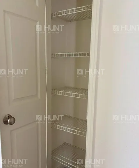 421 New York Dr — Photo 14