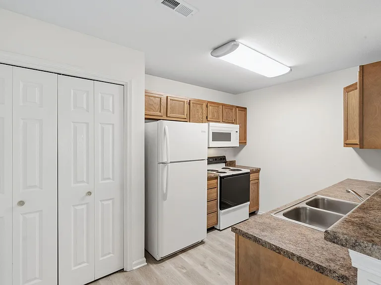5004 Betty Jean Way — Photo 11