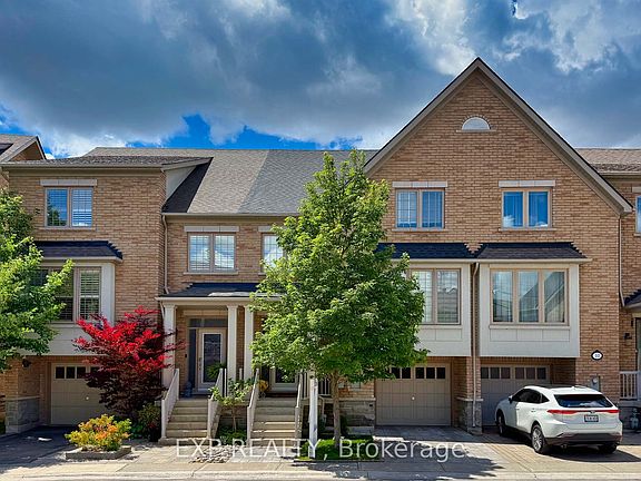 3rd image of 8900 Bathurst St #9