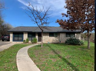 8318 Grey Knoll Dr, San Antonio, TX 78230