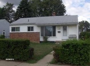 33710 Alta St, Garden City, MI 48135