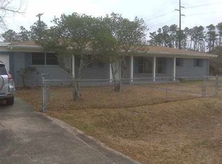 3285 Christopher St, Beaumont, TX 77708