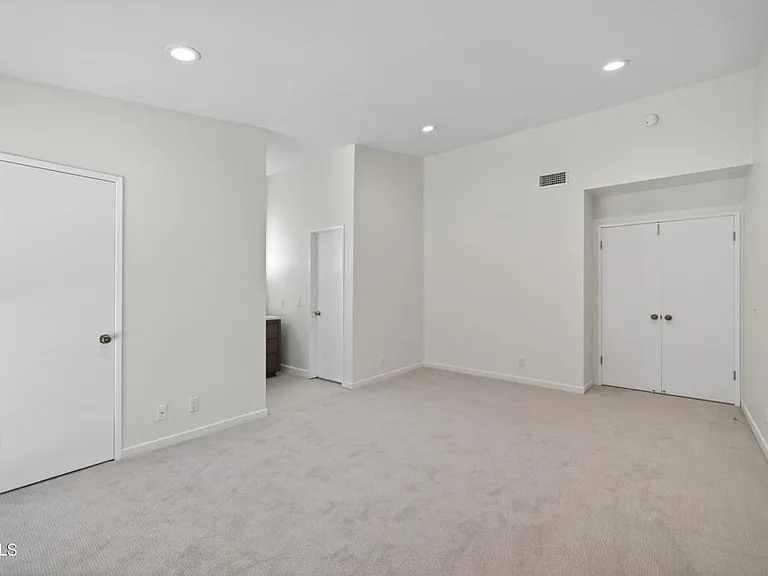 1502 Briarglen Ave — Photo 31