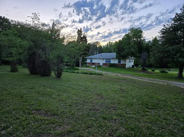 6815 SE Highway 54, Collins, MO 64738