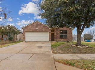 14325 Snaffle Bit Trl, Fort Worth, TX 76115