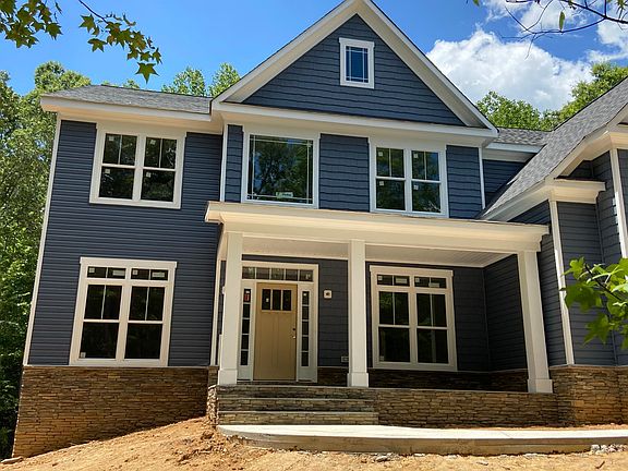 2nd image of 21 Suntee Dr