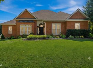 105 Shadowood Dr, Johnson City, TN 37604