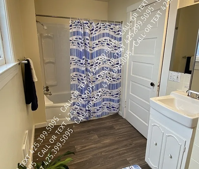 2631 Grand Ave #B — Photo 8