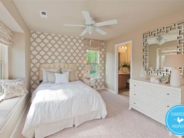 1007 Metropolitan Dr #1, Durham, NC 27713