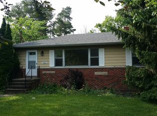 15860 Boston Rd, Strongsville, OH 44136